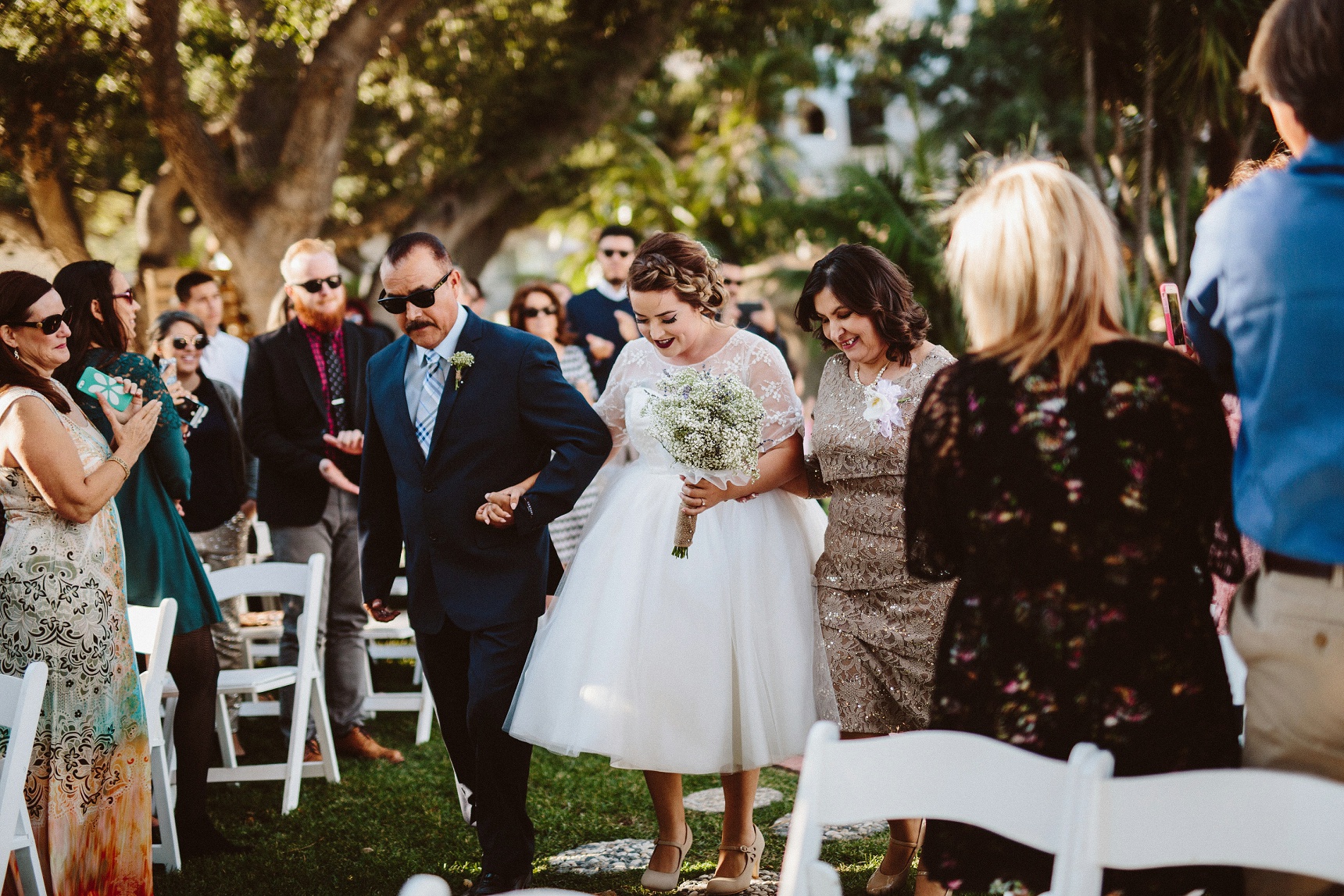 DIY-backyard-wedding (35)
