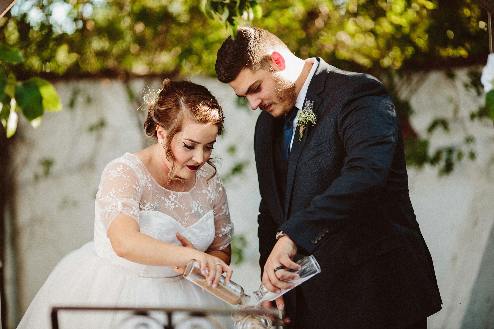 DIY-backyard-wedding (41)