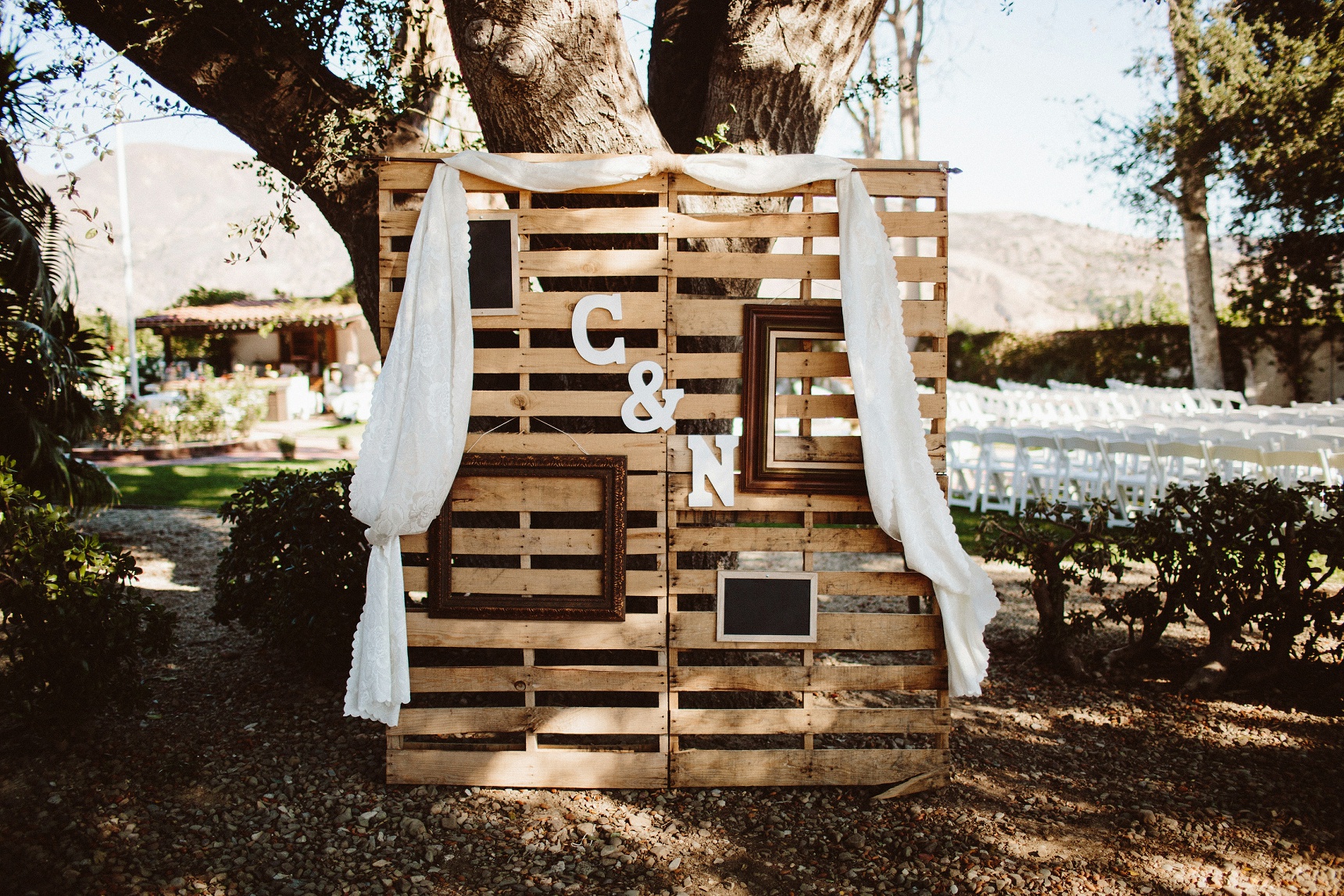 DIY-backyard-wedding (6)